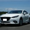 新型　マツダ　アクセラセダン　スノーフレイクホワイトパールマイカ　15s　来た-　(≧▽≦)ﾉ