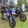 V-Strom650ABSTDR125　バイクへ100均メッシュシート取付　お尻が蒸れずにツーリングが快適だー